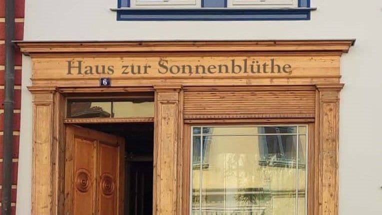 Haus zur Sonnenblüthe