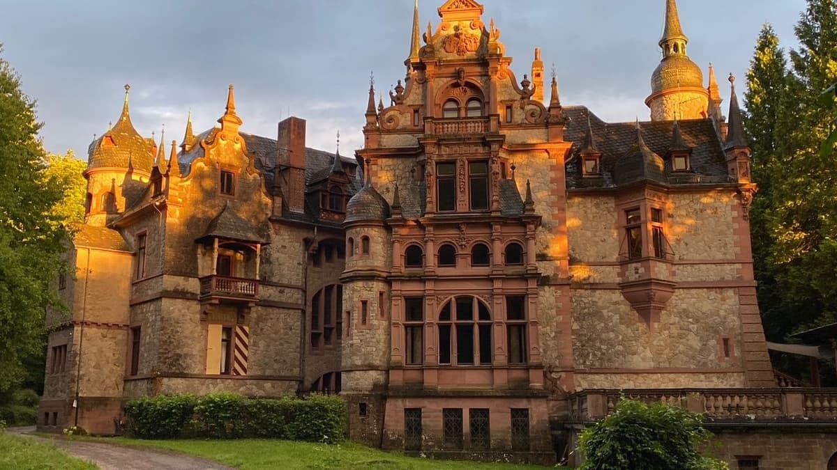Westseite Schloss