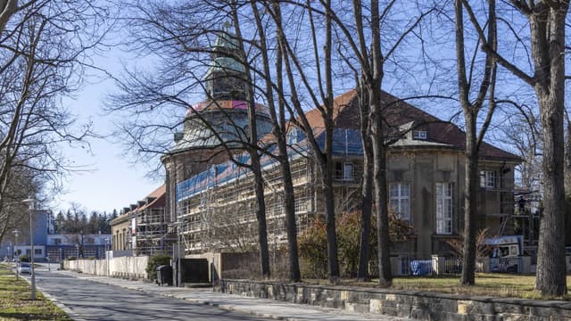 KUNSTSAMMLUNGEN ZWICKAU Max-Pechstein-Museum & Ratsschulbibliothek Zwickau