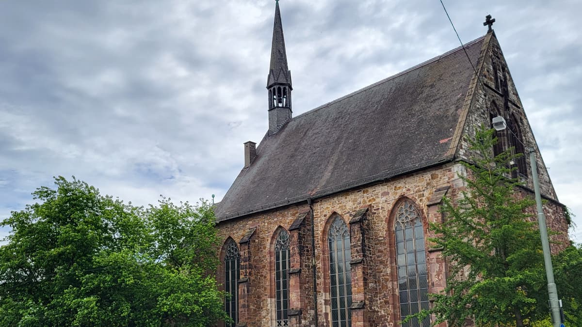 Alte Brüderkirche, Nordwestfassade