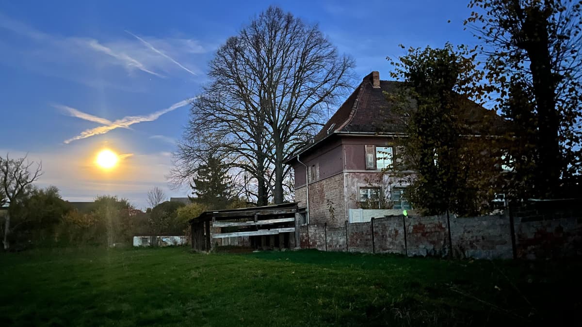 Blick aus Westen bei Nacht