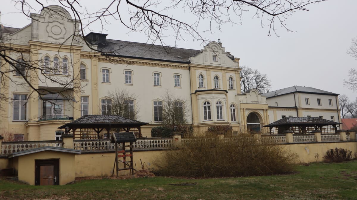 Terrasse Schloss Matgendorf