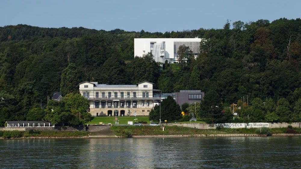 Arp Museum Bahnhof Rolandseck