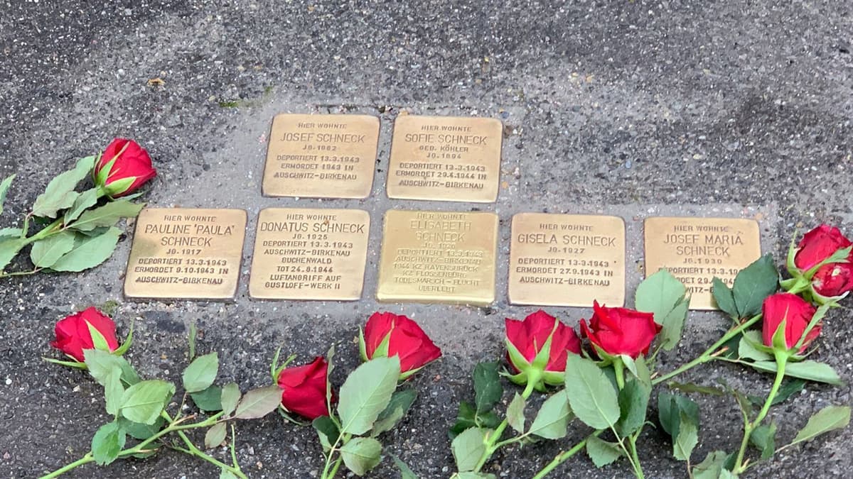 Stolpersteine für Familie Schneck