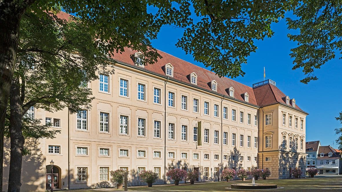 Karlsburg Außenansicht