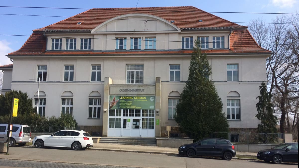 Goethe-Institut Dresden, Straßenansicht