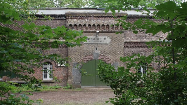 Zwischenwerk III b