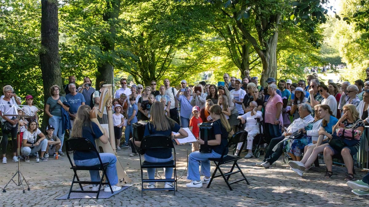 musikalischer Parkspaziergang im Stadtpark Plauen