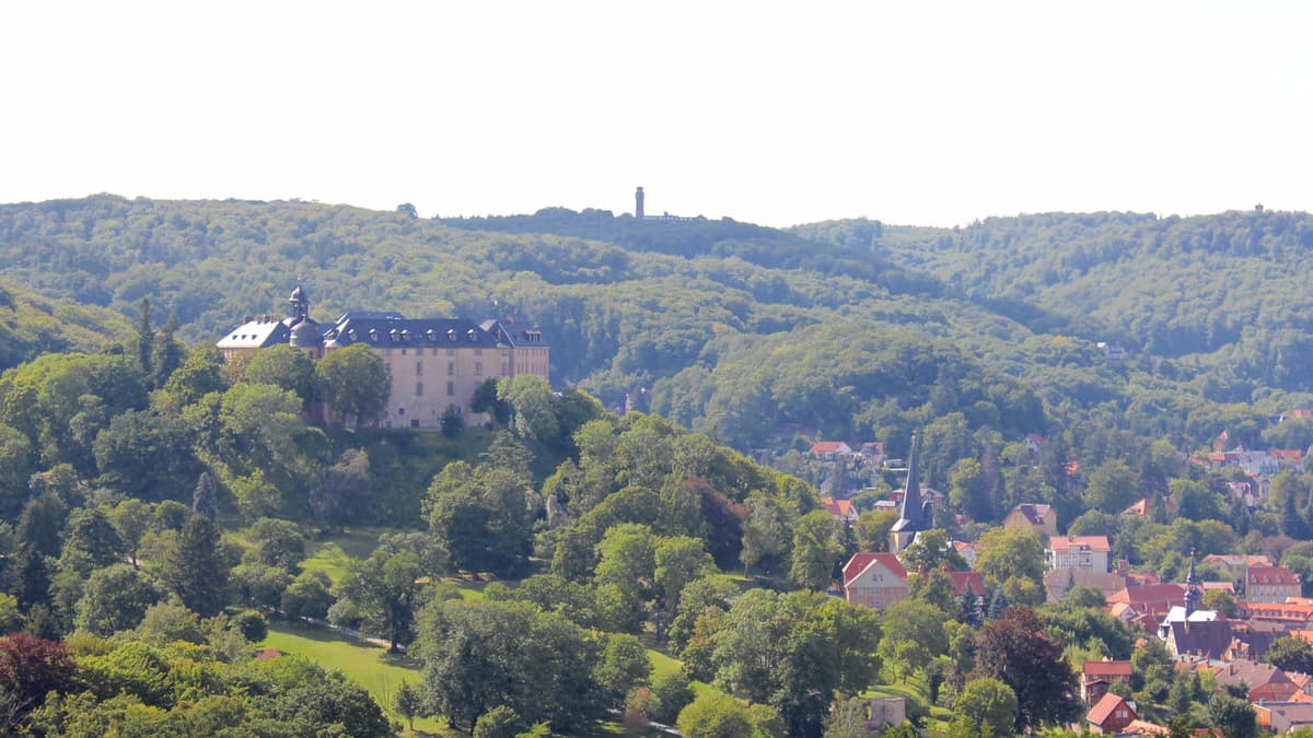 Schloss von der Teufelsmauer