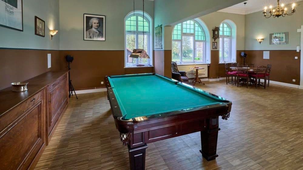 Salon