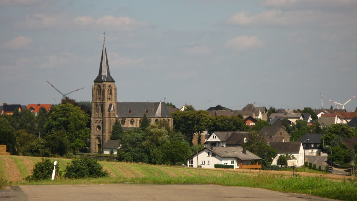 Ansicht Kirche von Westen