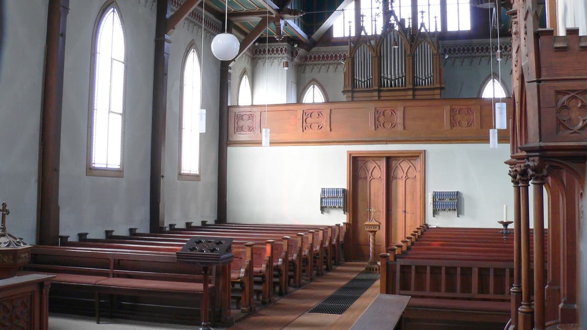Innenansicht Apostelkirche