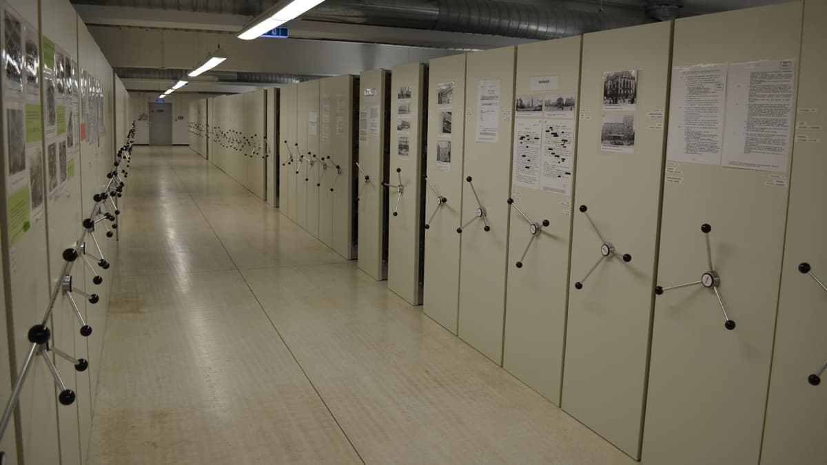 Archivhalle Bundesarchiv - Stasi-Unterlagen-Archiv Halle