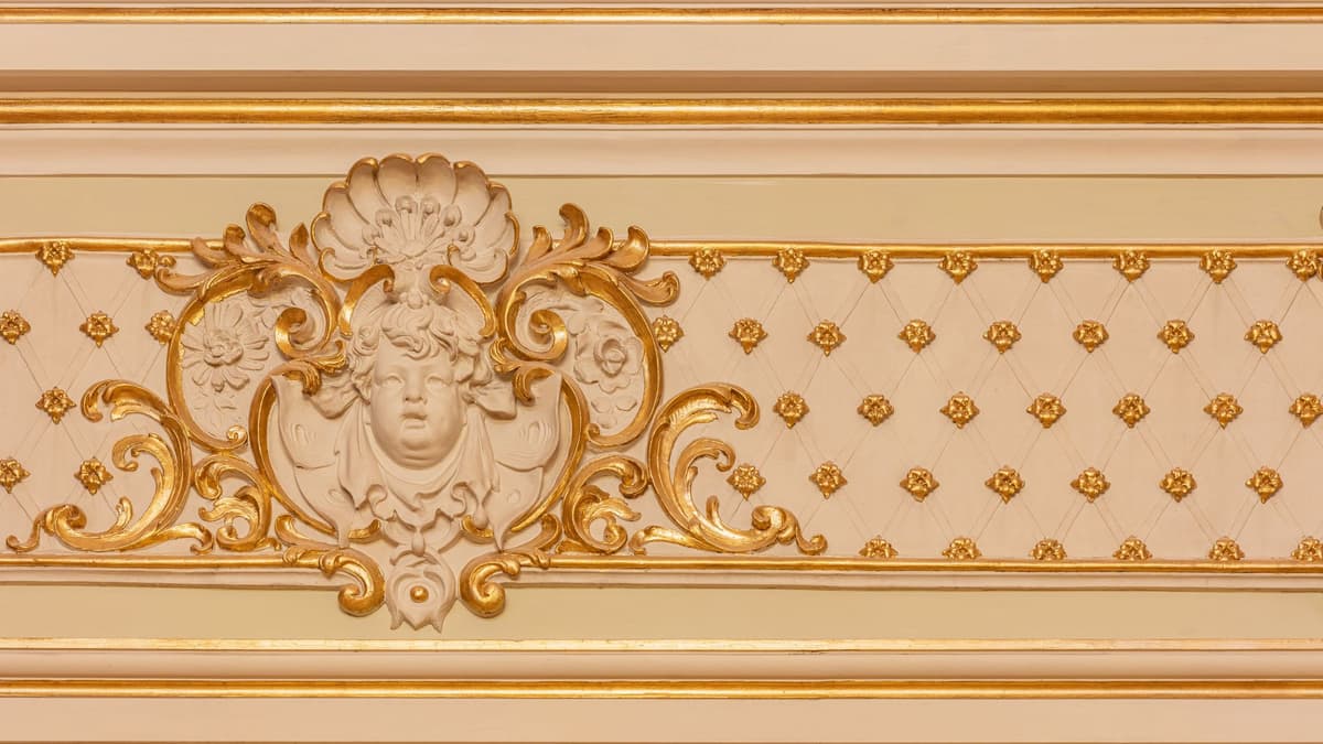Saal - Detail Wandverzierung