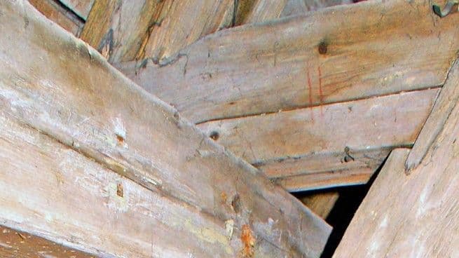 Dachstuhl von 1460 mit Abbundzeichen
