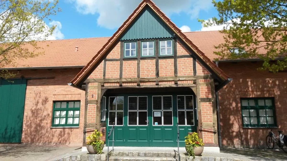 Eingang Strohmuseum