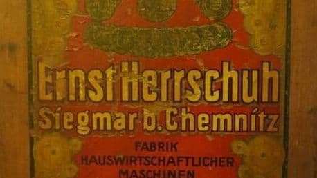 Herstellerschild