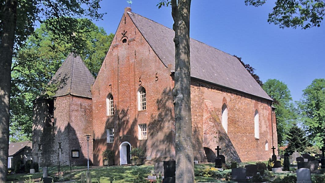 ev.-luth. St. Petri Kirche Aurich-Oldendorf