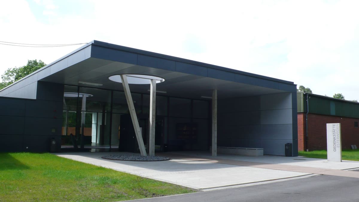 Gedenkstätte, Eingangsbereich