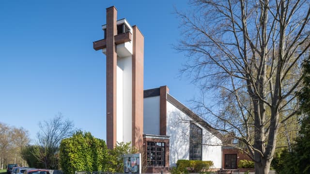 Kath. Kirche Heilig Kreuz