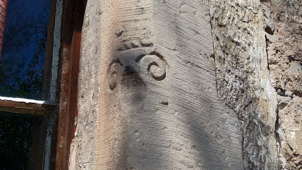 Auferstehungskirche Drackendorf, Fenstergewände