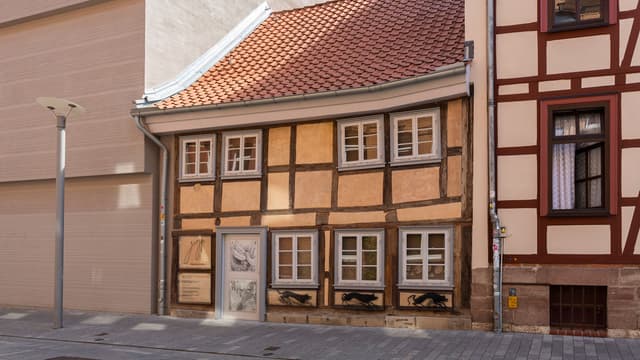 Düstere Straße 6: „Fachwerkhaus von 1310“