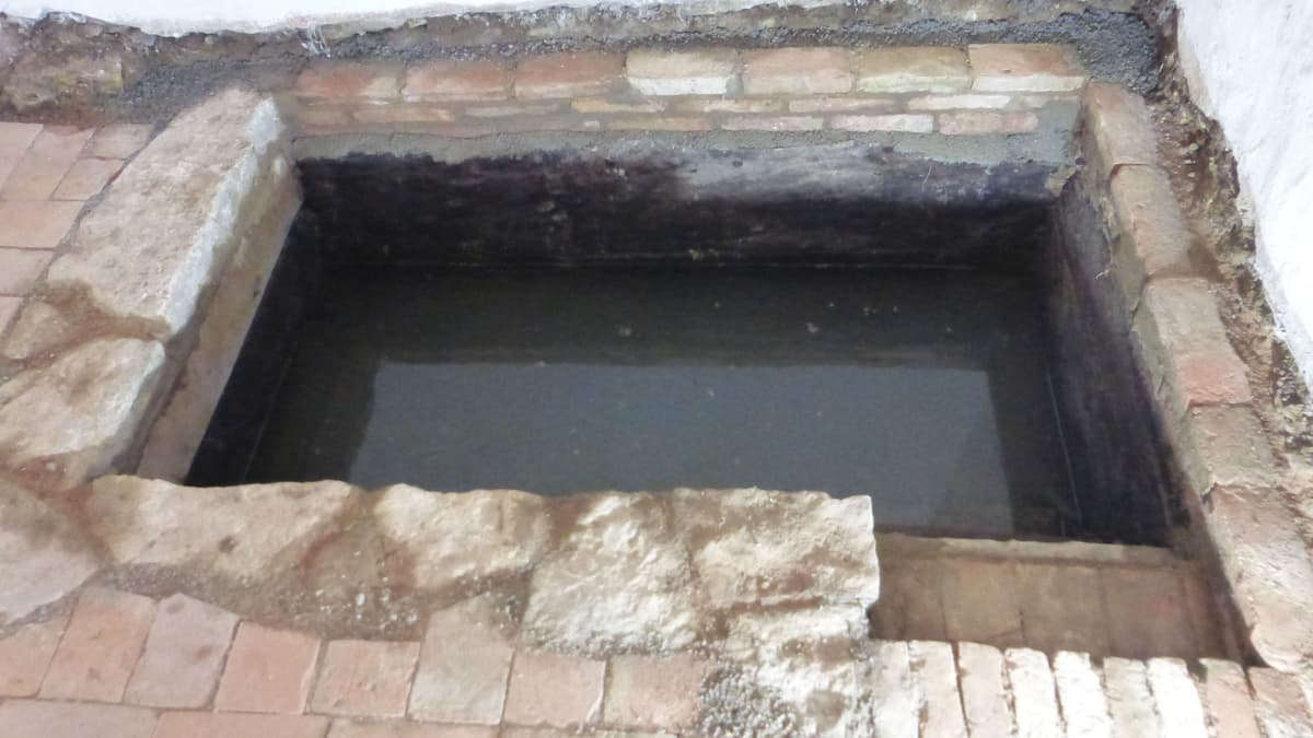 Mikwe - Becken
