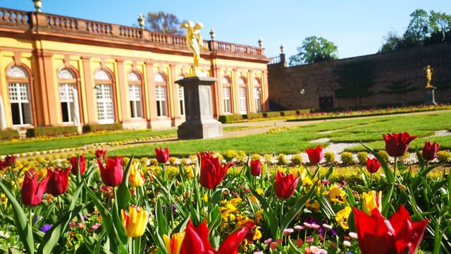 Schloss und Schlossgarten Weilburg