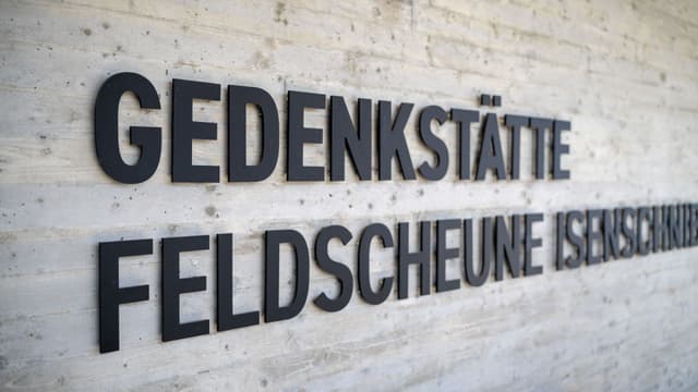Gedenkstätte Feldscheune Isenschnibbe