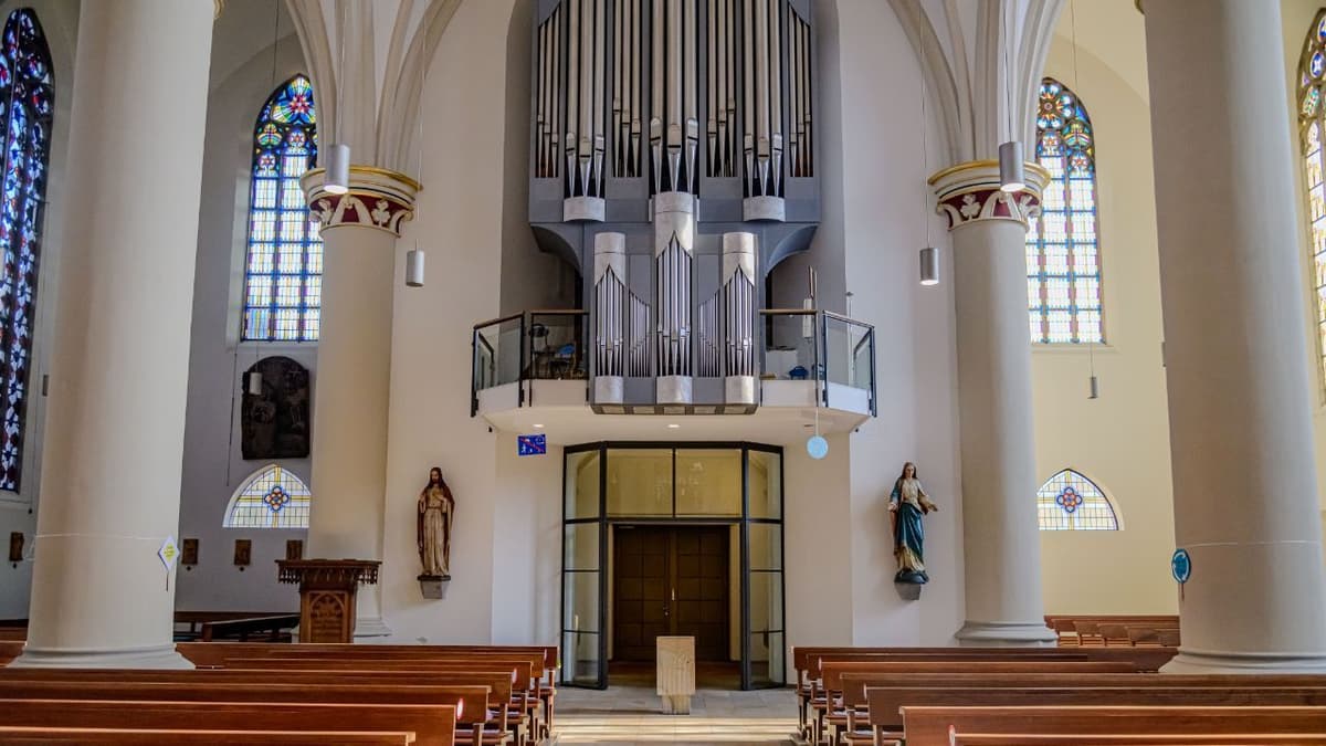 Innenraum St.-Anna-Kirche