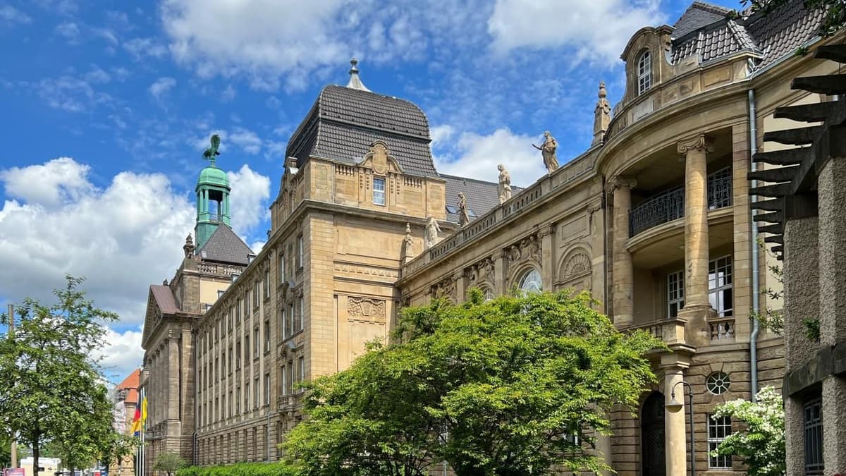 Außenansicht der Bezirksregierung Düsseldorf