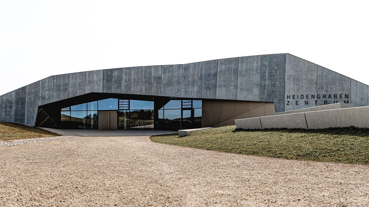 Heidengrabenzentrum