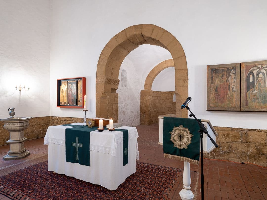 Altarraum St. Michaelis Windischholzhausen