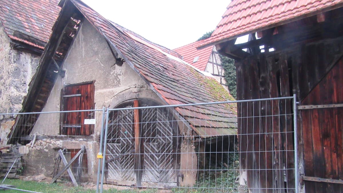 Gedeckter Keller