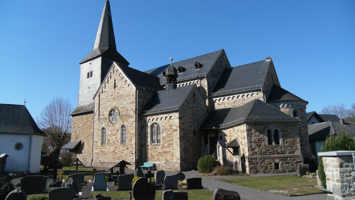 Kirche Peterslahr