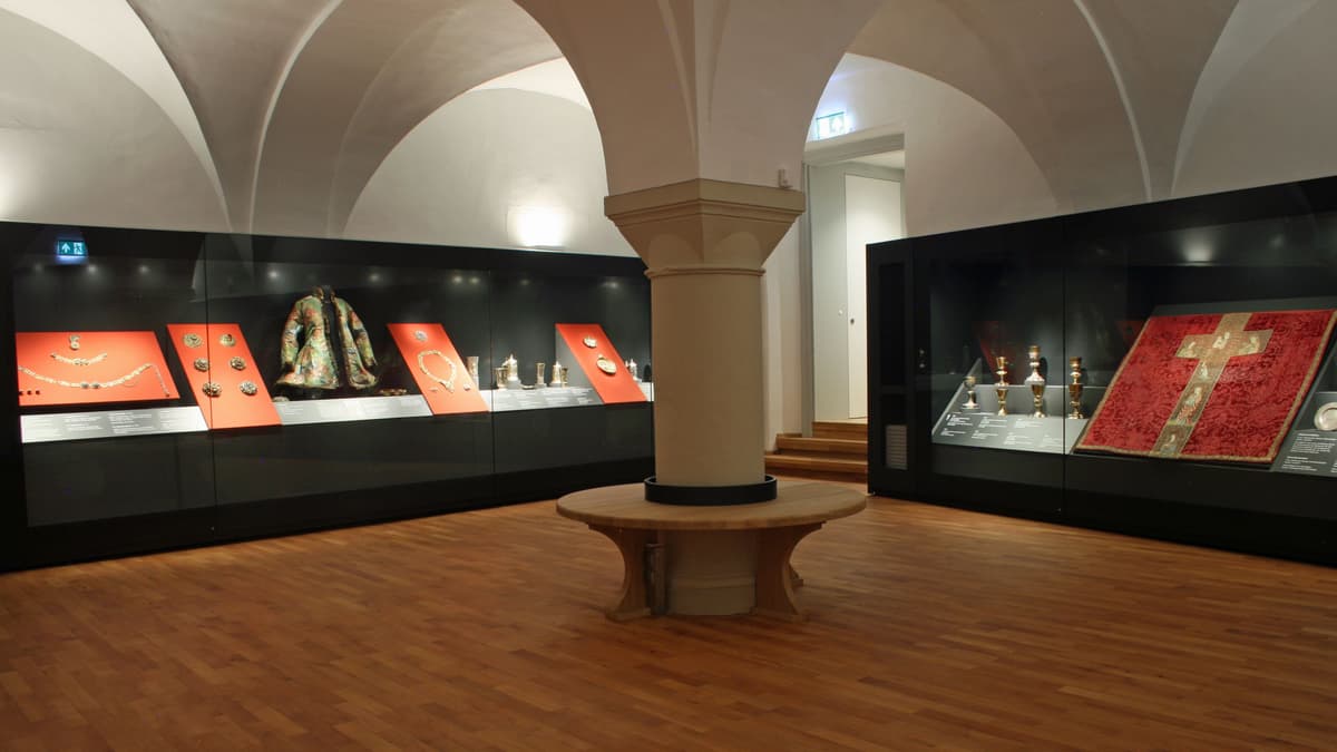 Blick in die Schatzkammer des Museums