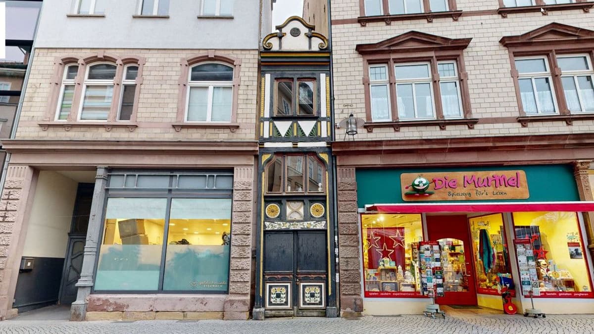 Fassadenansicht Schmales Haus