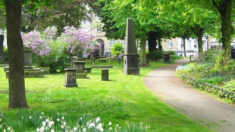 Gartenfriedhof