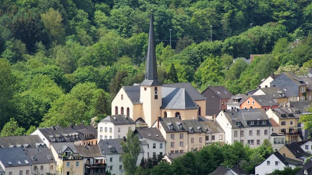 Pfarrkirche St. Johannes der Täufer Waxweiler