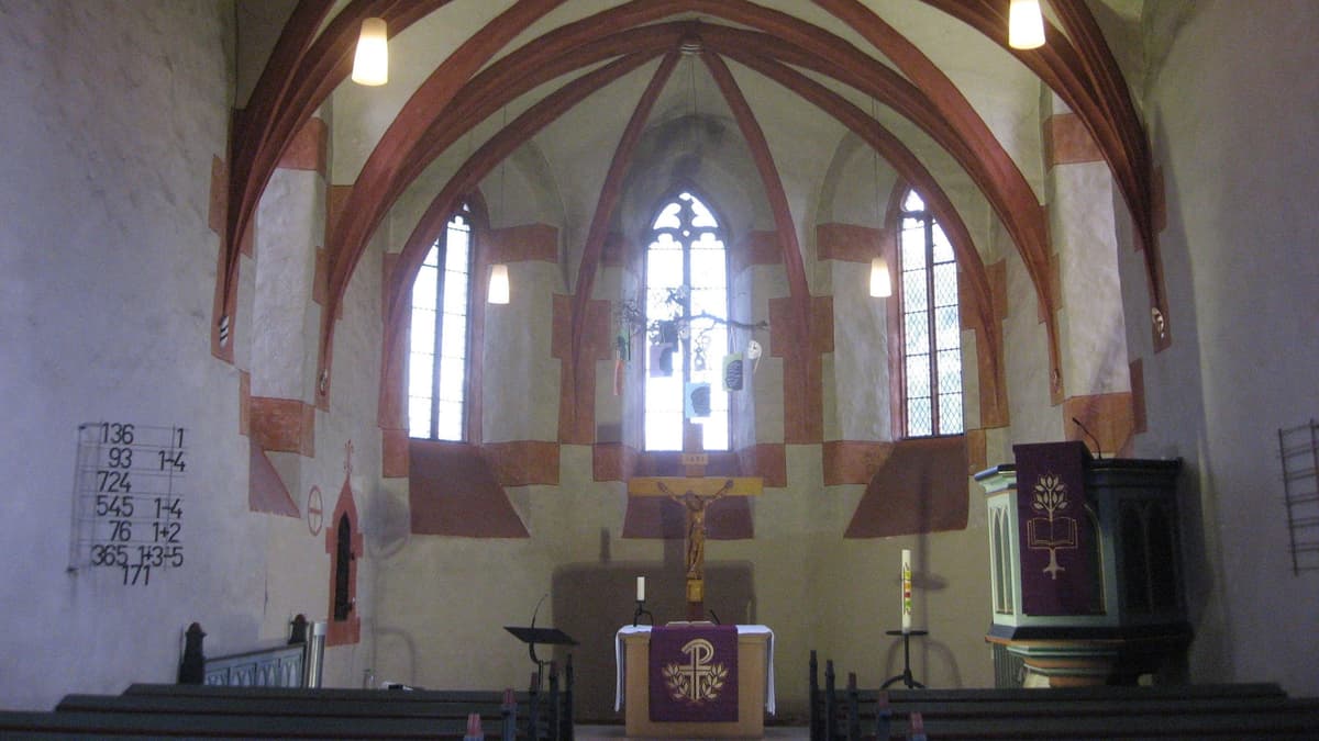 Altarraum Friedenskirche