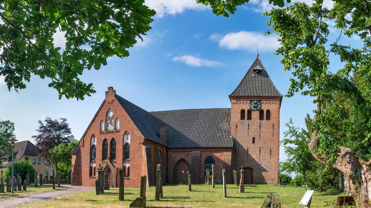 St. Sigismund Kirche Daverden