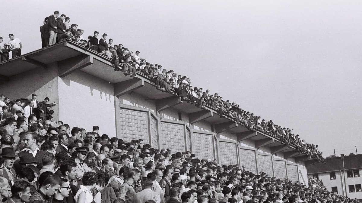 Bundesliga im Ellenfeld-Stadion