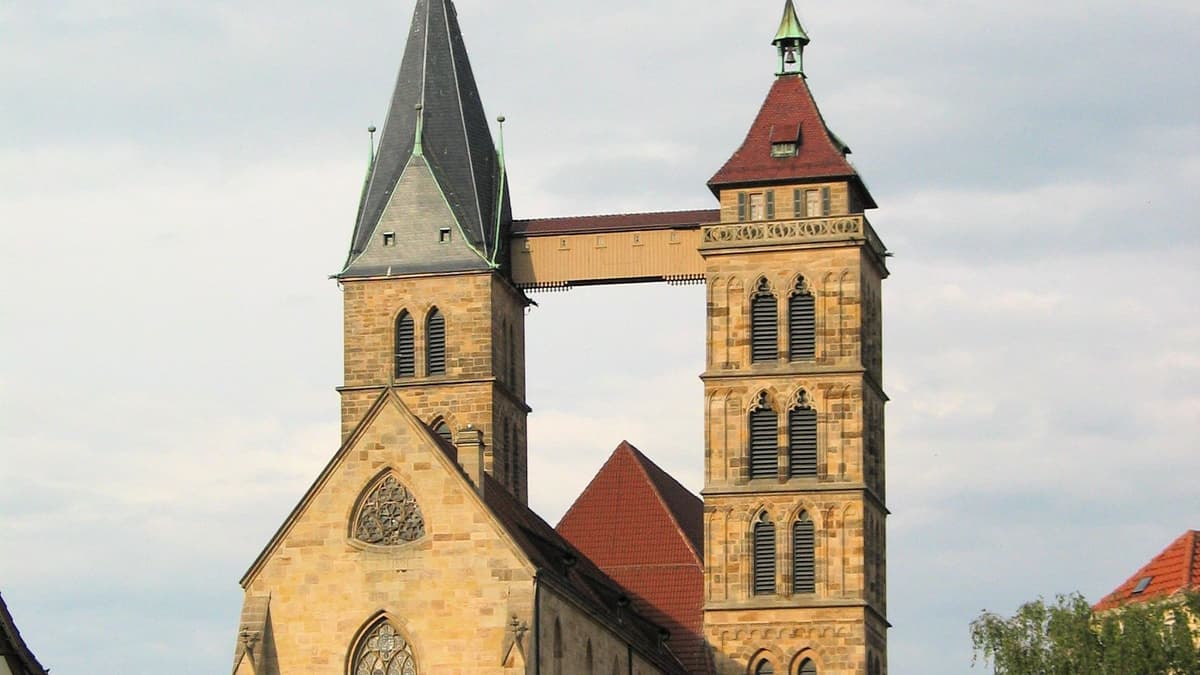 Türme der Stadtkirche St. Dionys, Esslingen