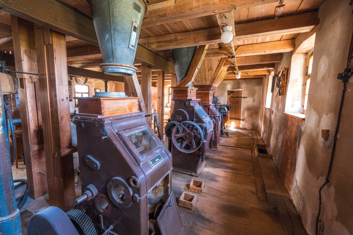 Walzenboden der Mühle