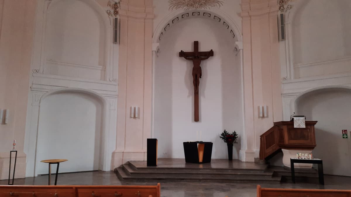 Evangelische Stadtkirche Altarraum
