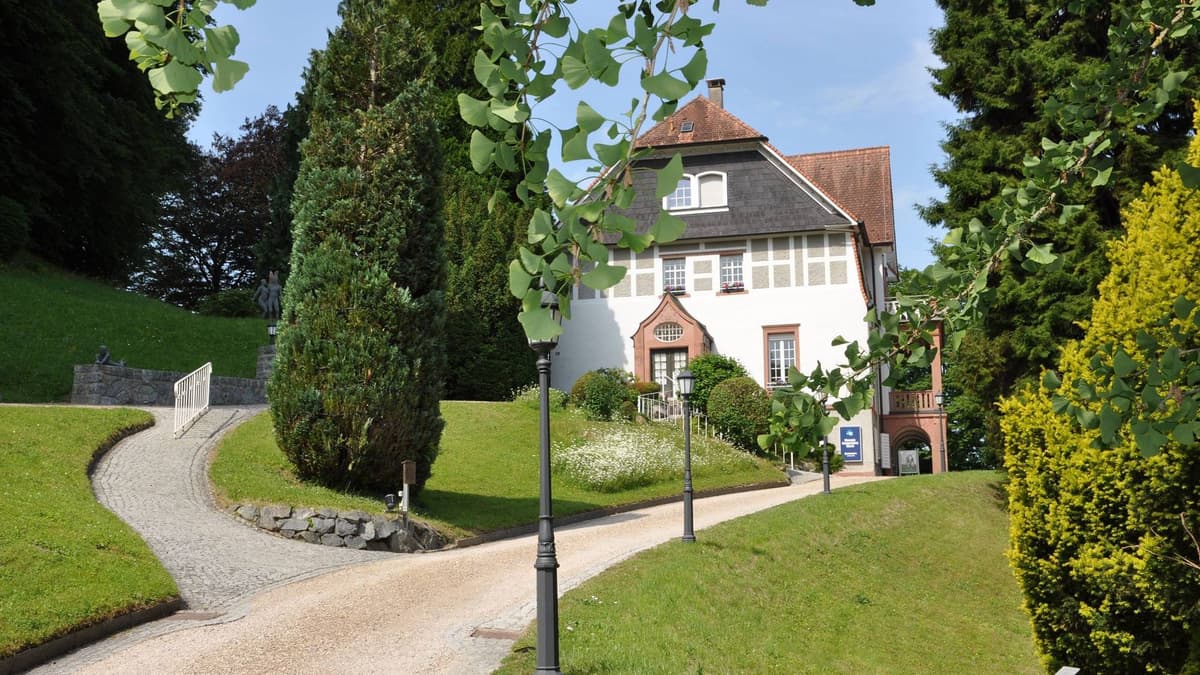 Museum Stangenberg Merck im „Haus auf der Höhe“