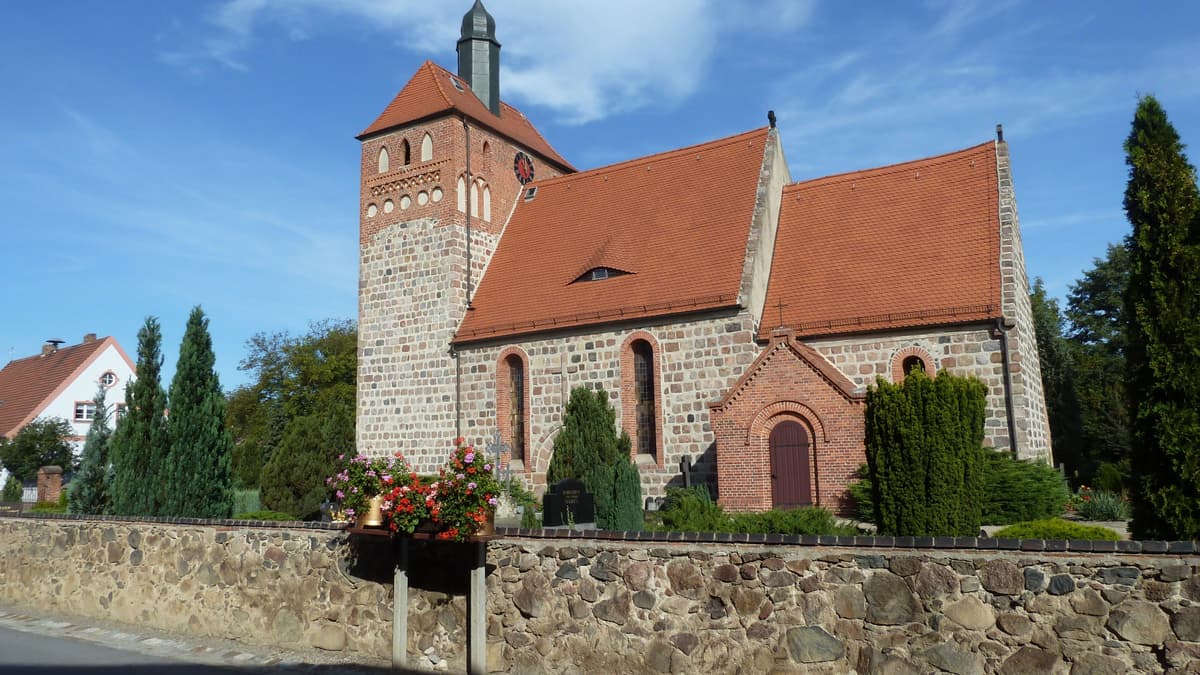 Dorfkirche Frankena