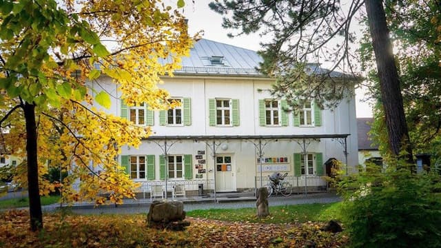 Mohr-Villa