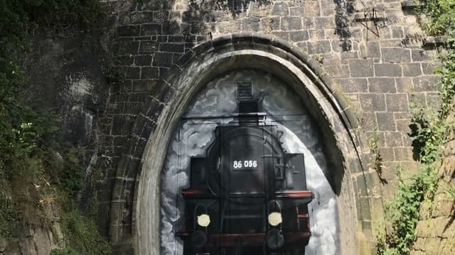 Alter Eisenbahntunnel unter dem Schlossberg