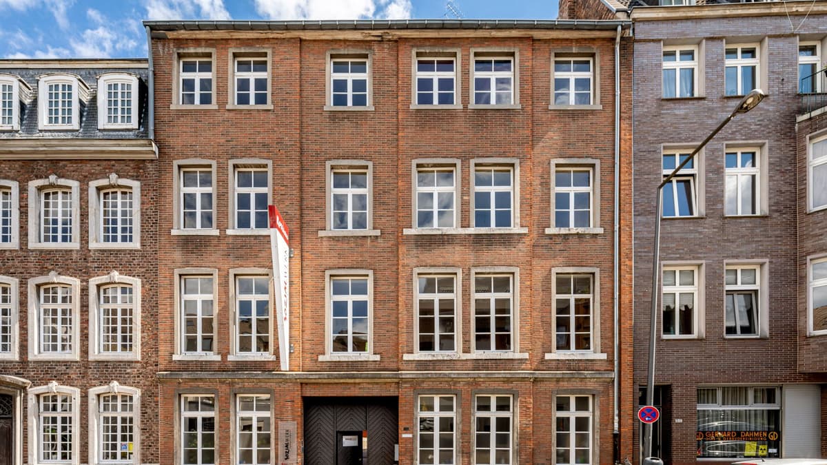 Die Rosfabrik – Front